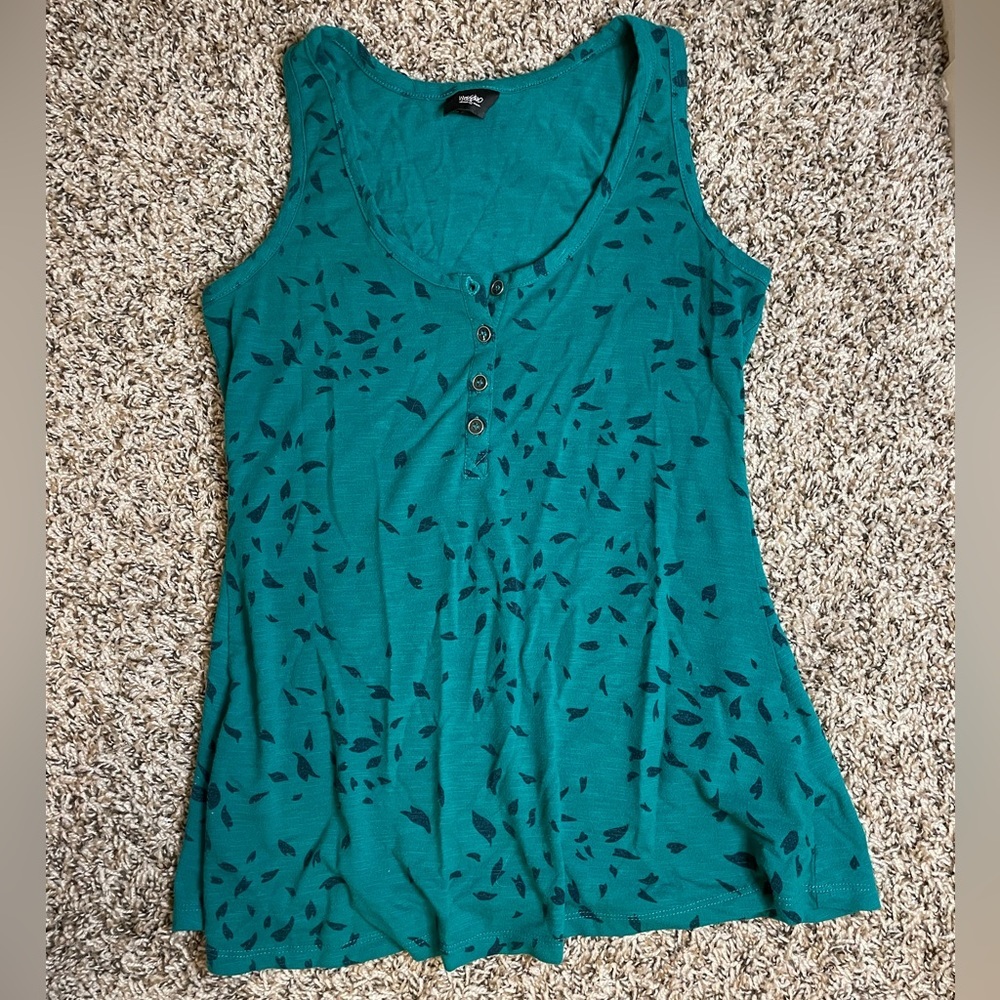 ✨5 for $15✨ Mossimo flowy tank